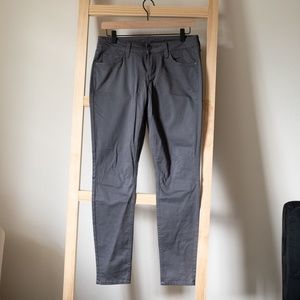 Gray woman's  Arizona Jeans size 5